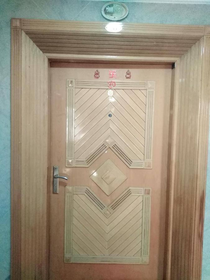 Bright Sunshine Holiday Home Shared Apartments 迪拜 外观 照片